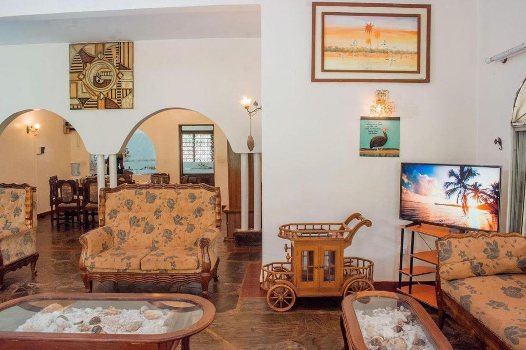 Kijani Cottages Diani Diani Beach Exterior foto